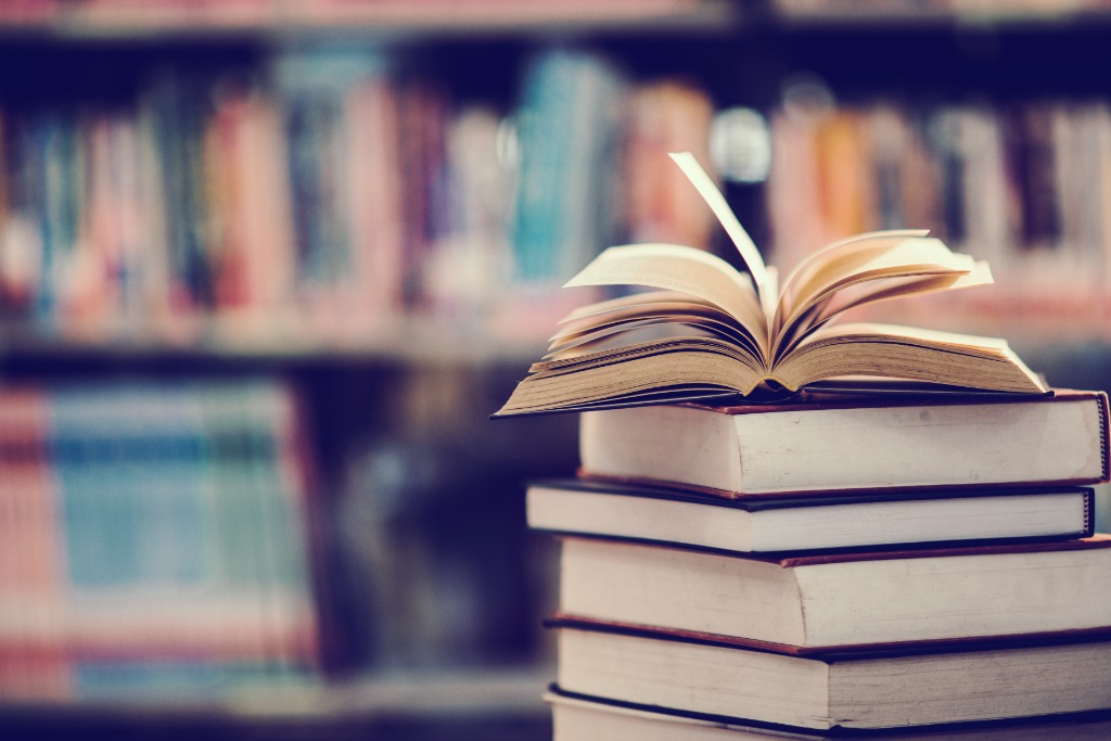 Cálculo de Lombada: A Ciência por trás da Capa Perfeita | Monte Seu Livro